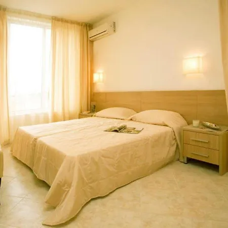 Sunset Complex קושריצה