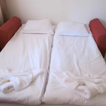 Sunset Complex מלון קושריצה