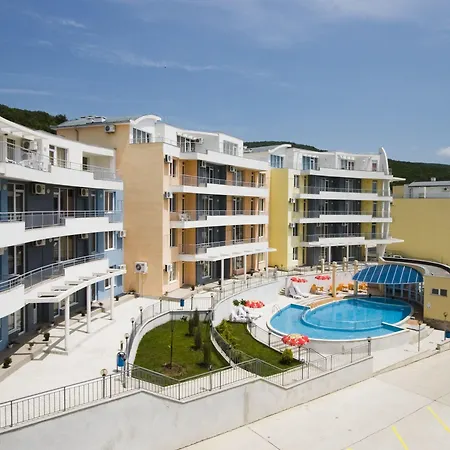 Sunset Complex ホテル 3*