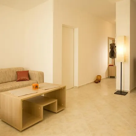 Sunset Complex فندق