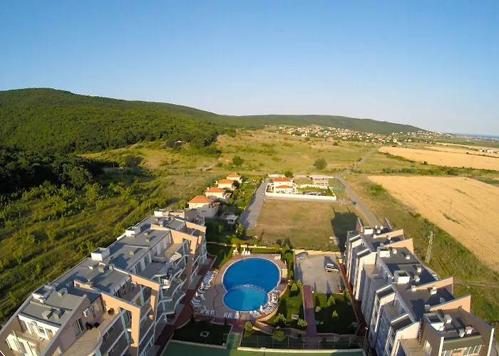 Sunset Complex Кошарица