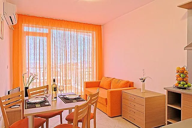 Sunset Complex Кошарица